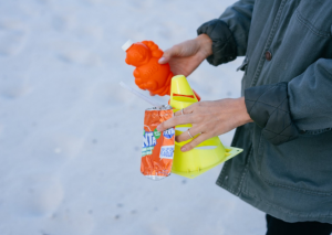 collecting litter
